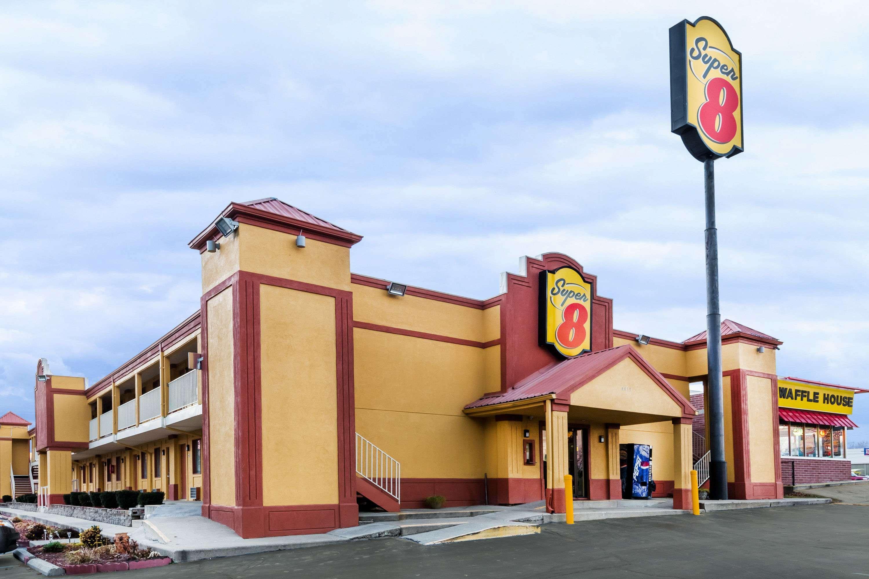 Motel Super 8 By Wyndham Indianapolis-southport Rd