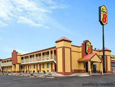 Super 8 By Wyndham Indianapolis-southport Rd Motel 2*